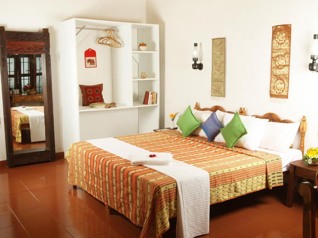Soma Palmshore 3*